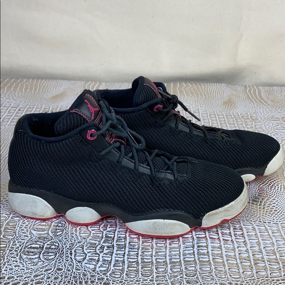 jordan black and pink shoes